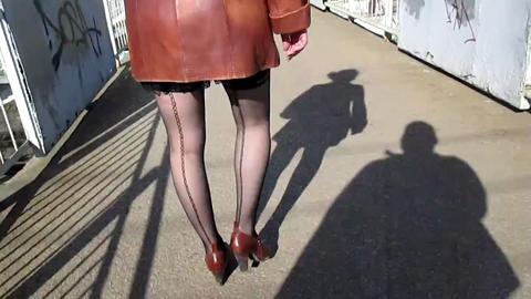 36946